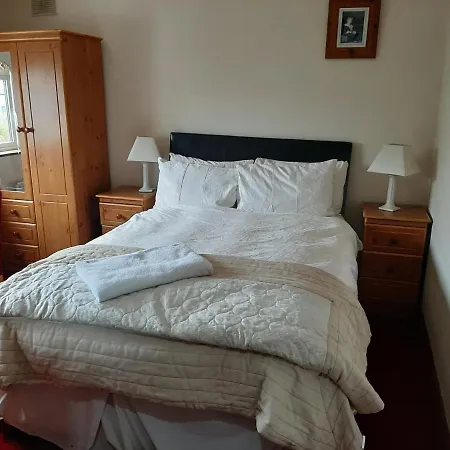 Aaron Vale B&B-2