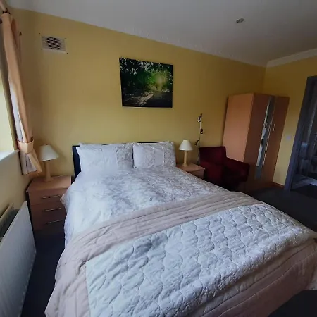 Aaron Vale B&B-3